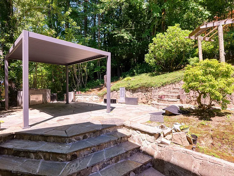 18052 Hobbit Ct — Photo 21