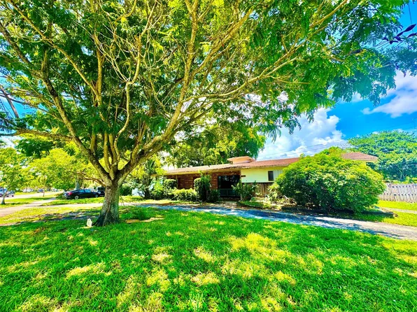 4801 Tyler Street, Hollywood, FL 33021