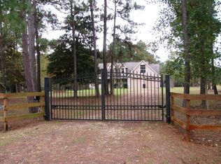 387 Ridgewood Dr, Hockley, TX 77355