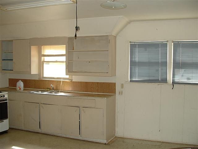 2nd image of 7028 32nd St