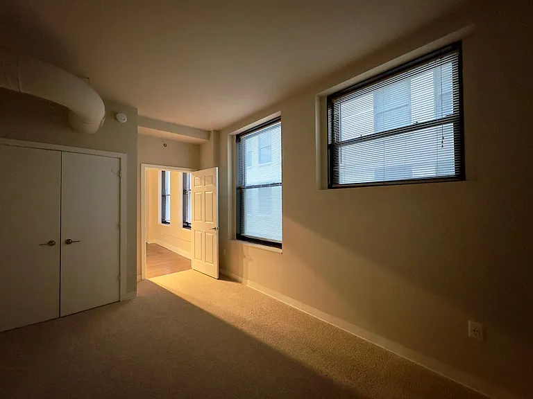 Charming 1 Bedroom/1 Bathroom Apartment Unit in Downtown Baltimore, MD! Unit 416 — Photo 102