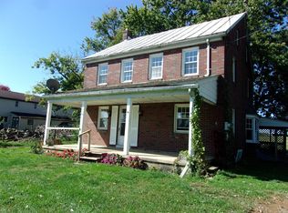 2463 Horseshoe Rd, Lancaster, PA 17601