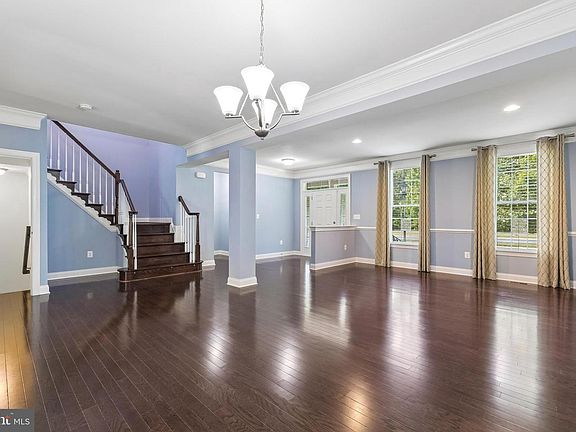 2nd image of 23246 Evergreen Ridge Dr