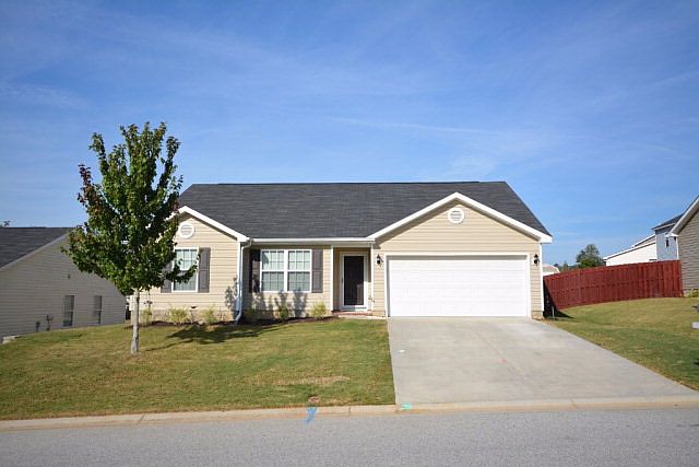 1st image of 818 Westlawn Dr
