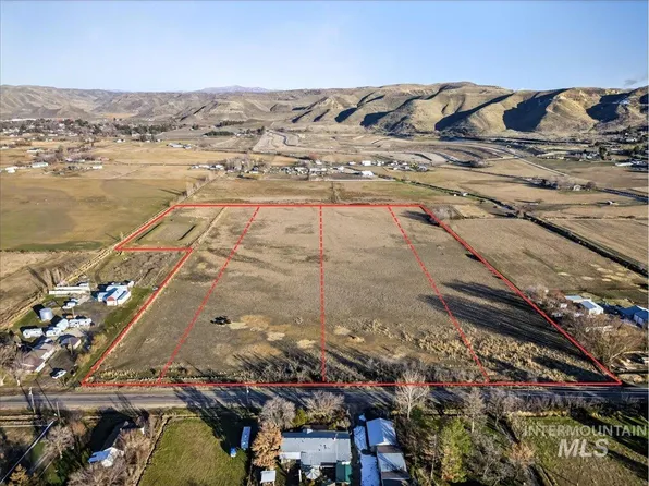 1 N Johns Ave, Emmett, ID 83617