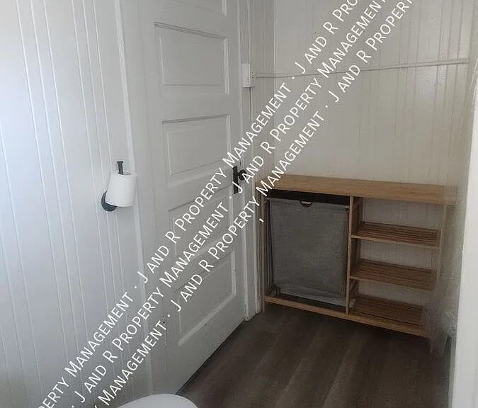 154 S Lincoln St — Photo 12