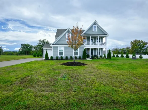 3610 Wesley Point Dr, Browns Summit, NC 27214