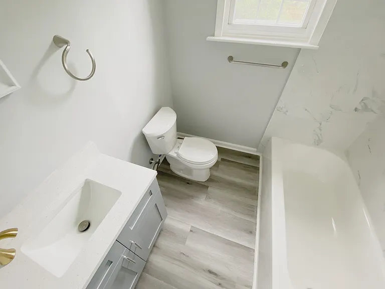 1536 Douglas St NE — Photo 21