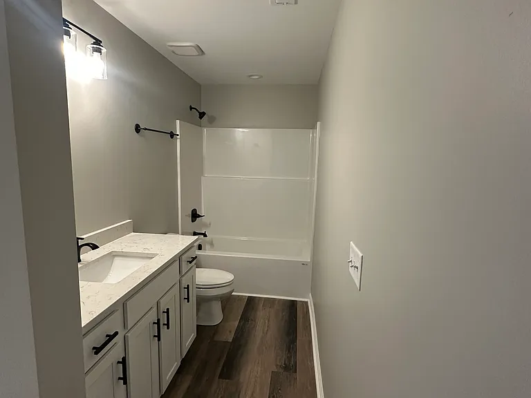 7057 Caravan Dr — Photo 4