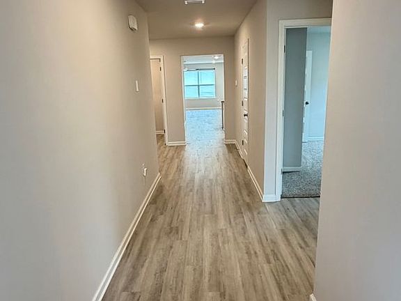 2nd image of 250 Boggy Creek Way