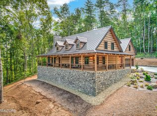 125 Fence Rail Gap Rd, Walland, TN 37886