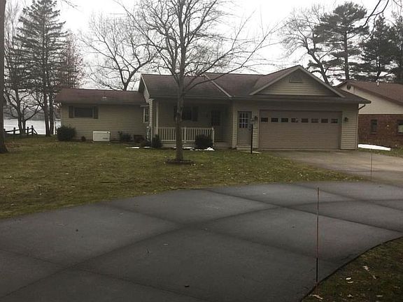 3rd image of 481 N Beechwood Dr