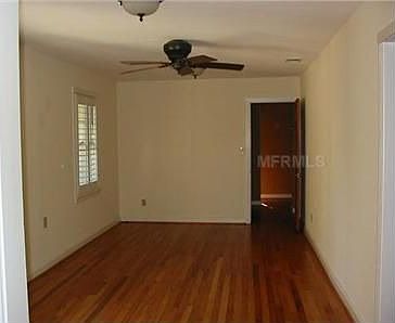 3rd image of 423 W 10th Ave