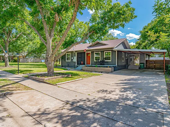 1250 N Isla St, Stephenville, TX 76401