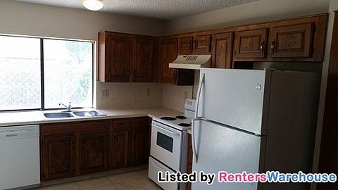 3rd image of 2602 Saint George Dr