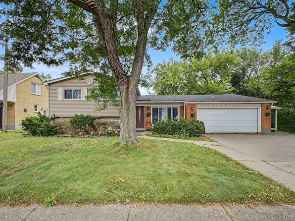 27355 Clairview Dr, Dearborn Heights, MI 48127