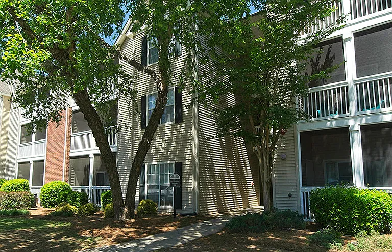 Creekside at Matthews Apartments — Photo 3