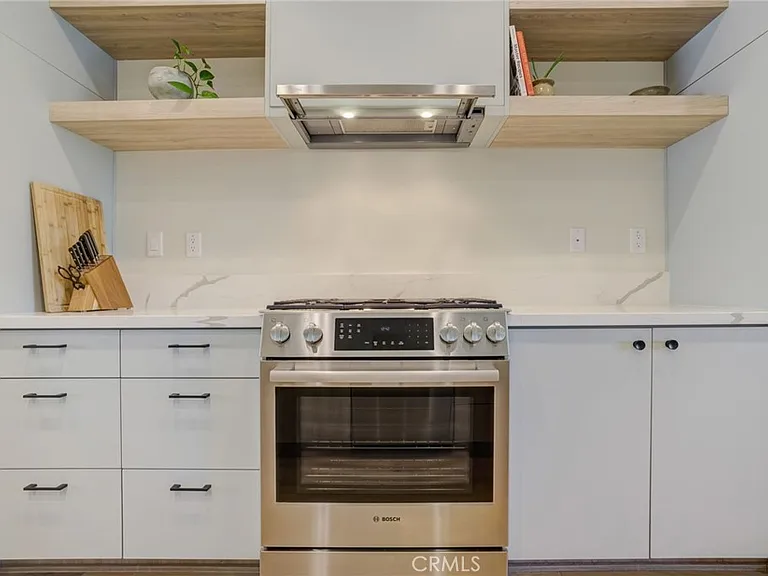 4518 Ayla Ln — Photo 10