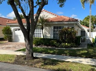 937 Jade Ct, Weston, FL 33326