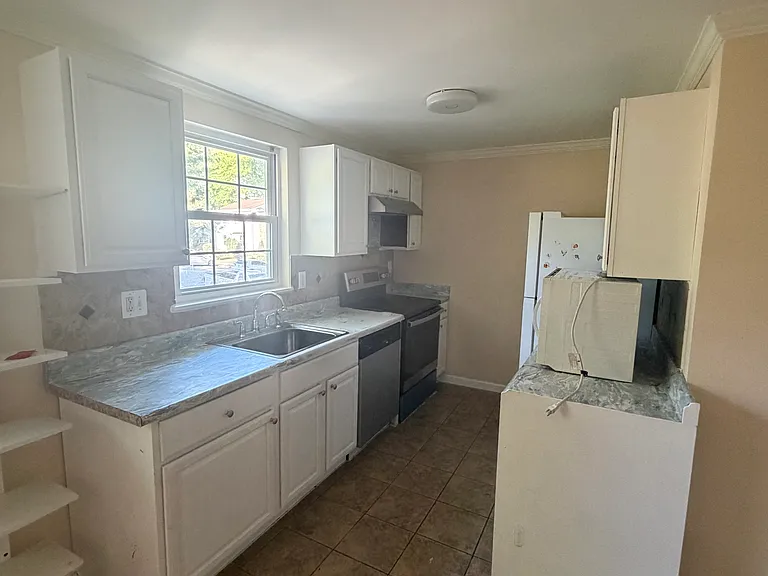 3331 Wyndale Ct — Photo 9