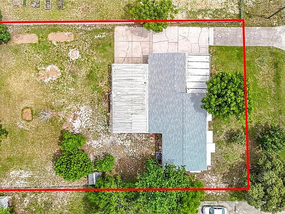 5th image of 12331 Parkwood St