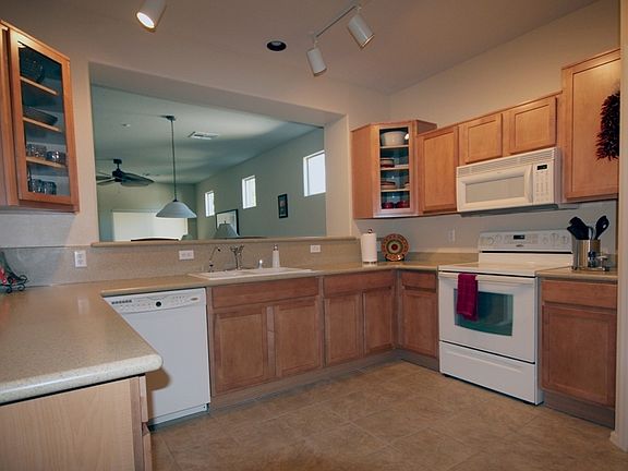 4th image of 11725 N DESERT VISTA Drive #119