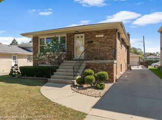 4617 Raymond Ave, Brookfield, IL 60513