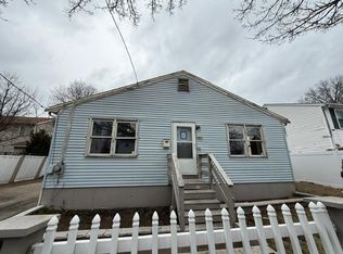 91 Trask St, Providence, RI 02905