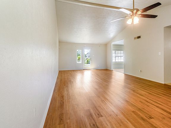 2nd image of 452 Matterhorn St