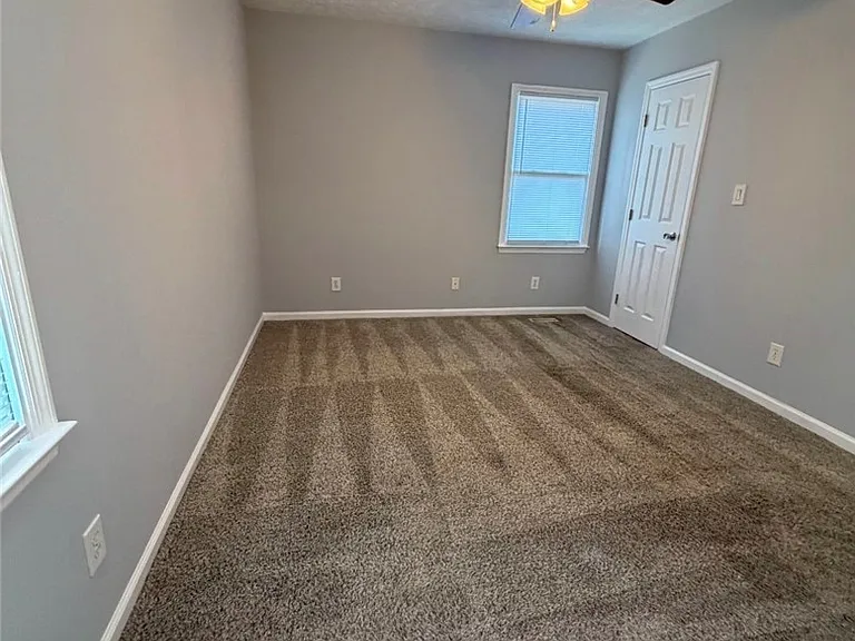 5190 Shoveler Ct — Photo 8