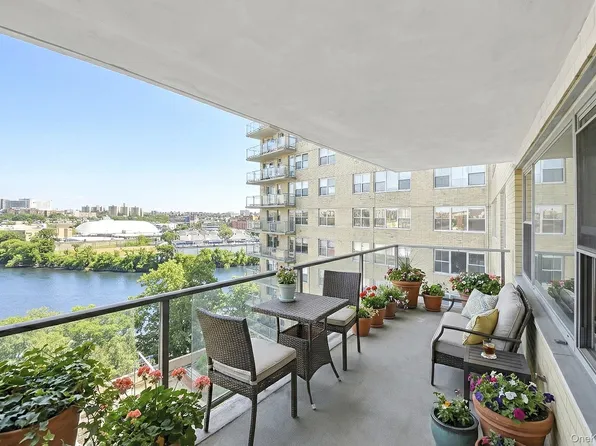 2500 Johnson Avenue #6S, Bronx, NY 10463