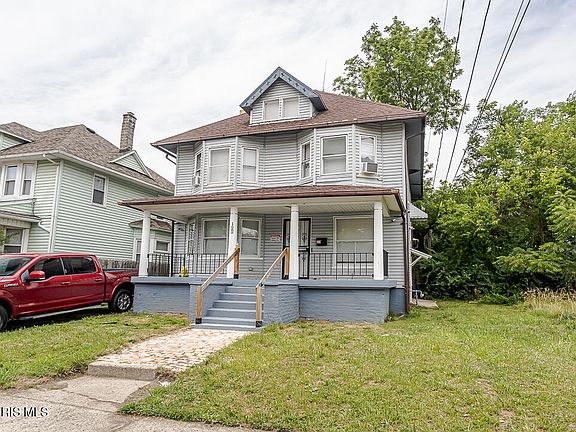 2nd image of 122 Columbia St