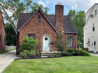 16521 Pilgrim Ave, Cleveland, OH 44111