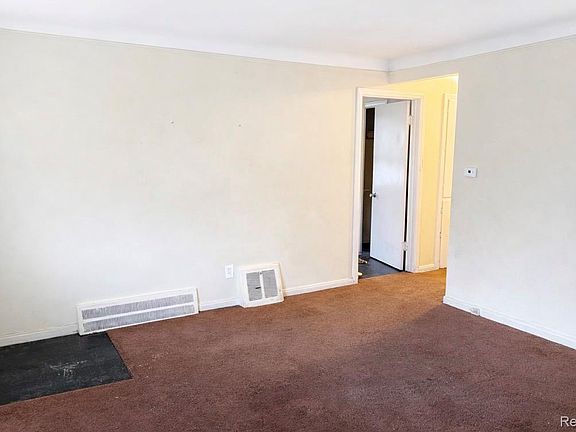 3rd image of 5251 Neff Ave