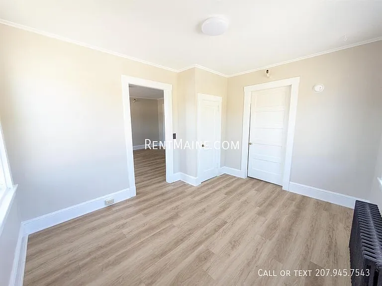 101 Center St #1 — Photo 6