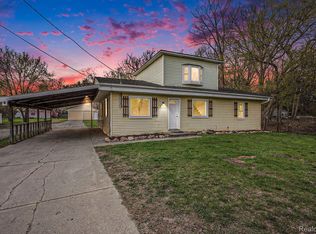 2543 Imlay City Rd, Lapeer, MI 48446