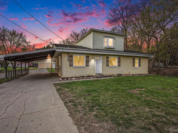 2543 Imlay City Rd, Lapeer, MI 48446