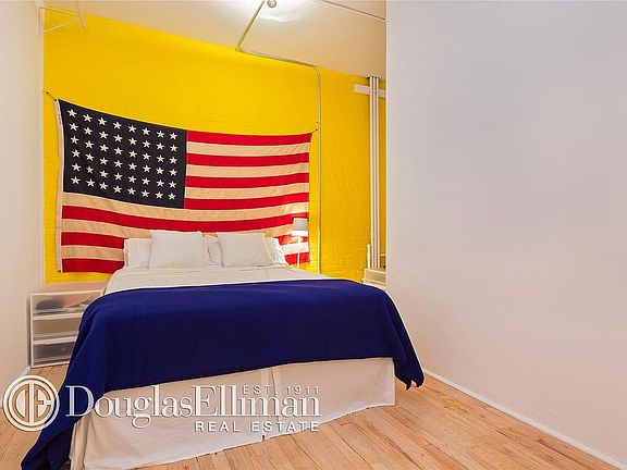 4th image of 158 Franklin St #3RDFL