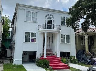 4233 Fontainebleau Dr, New Orleans, LA 70125