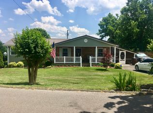 245 Ridgecrest Dr, Madisonville, TN 37354