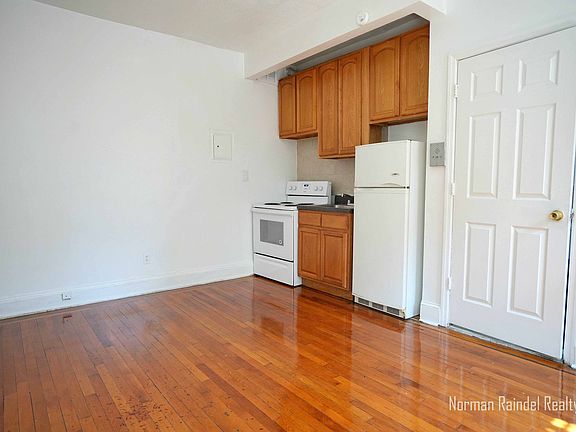 5th image of 150 E 18th St #5I