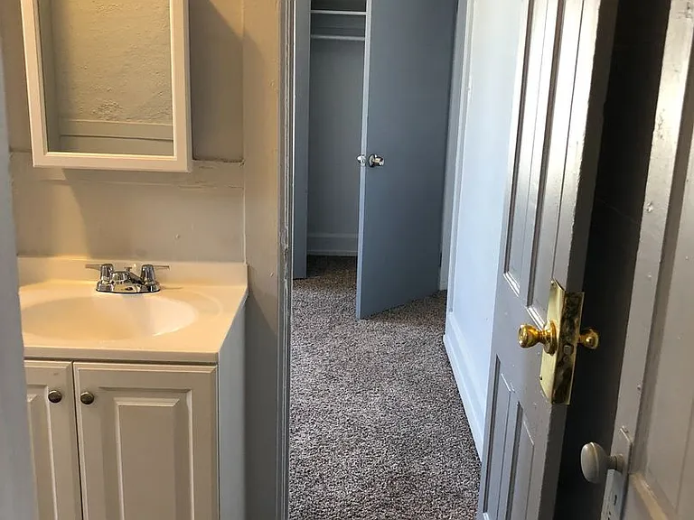 Knight Apartments and Sunlight Townhomes - located in historic downtown Greeley! — Photo 33