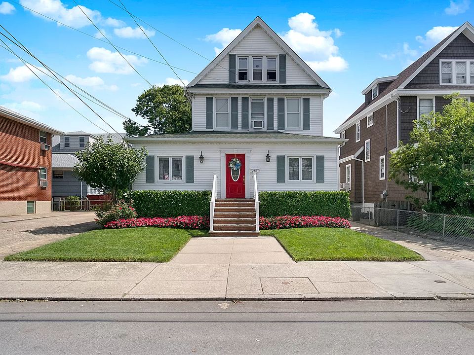 1st image of 250 Beach 119 St