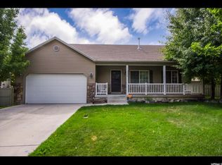 3728 E Blackhawk Rd, Eagle Mountain, UT 84005