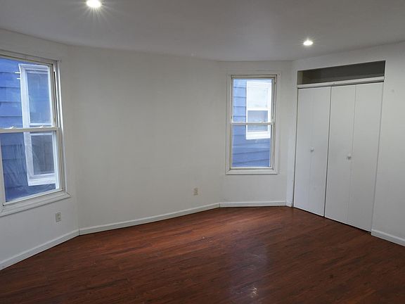 3rd image of 171 N Oraton Pkwy Floor 2