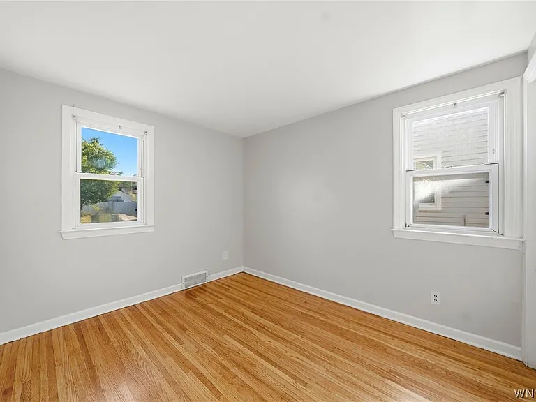 66 Cleveland Dr — Photo 20
