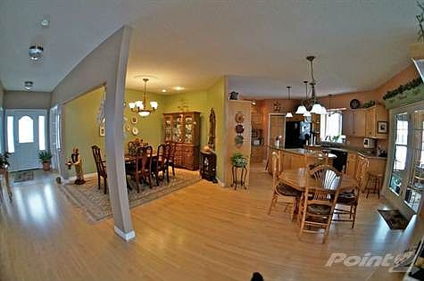4th image of 32958 Marie Ln