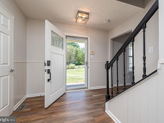3rd image of 3104 Ulster Ct