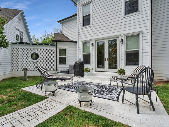 5th image of 515 Cox Hollow Rd