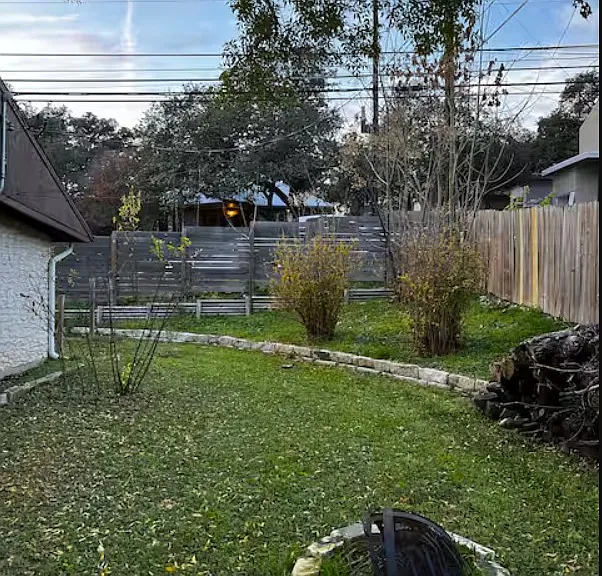 1608 Valleyridge Dr #B — Photo 4